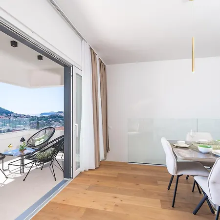 Sunset Apartment