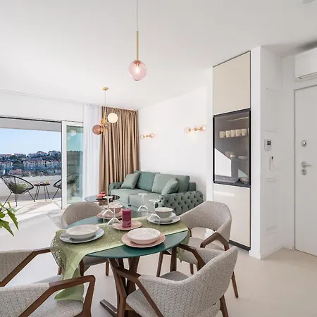 Sunset Apartment